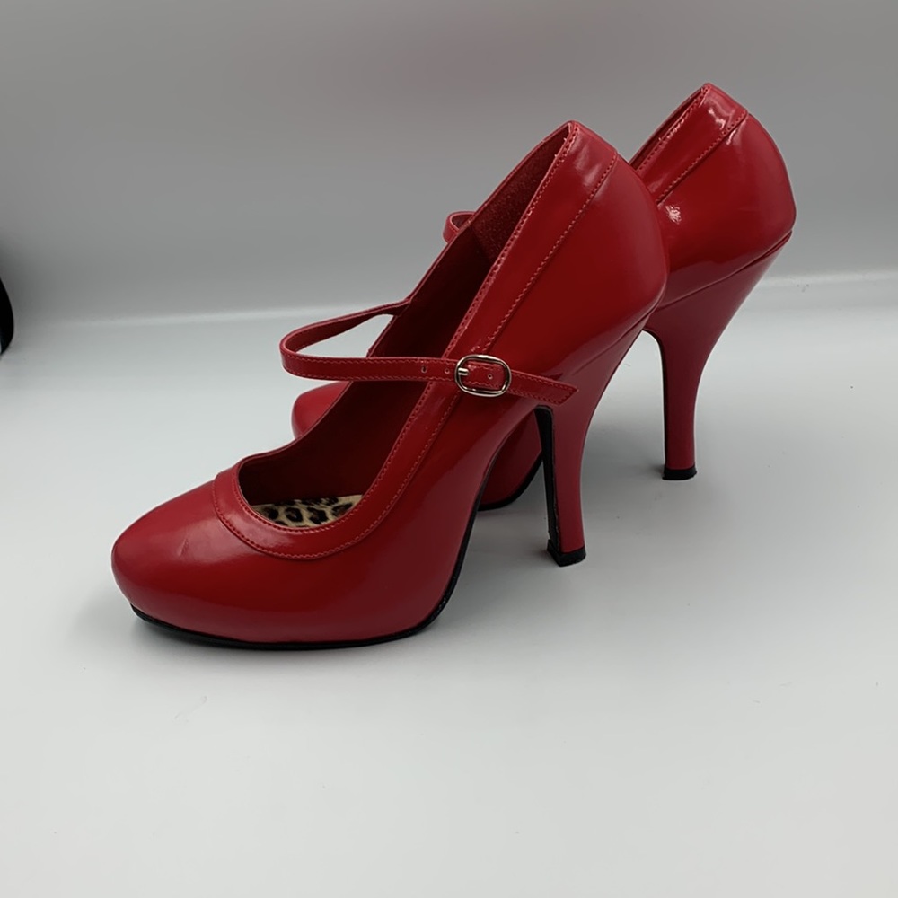 Heeled pumps - Picture 2 of 5